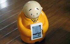 Robot dispenses Buddhist wisdom in China